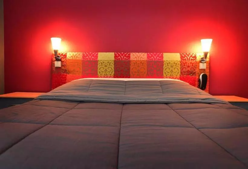 酒店 Hôtel La Croix Blanche