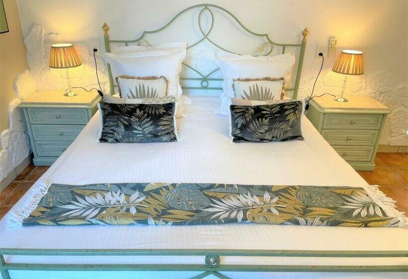 Отель Le Mediterranee