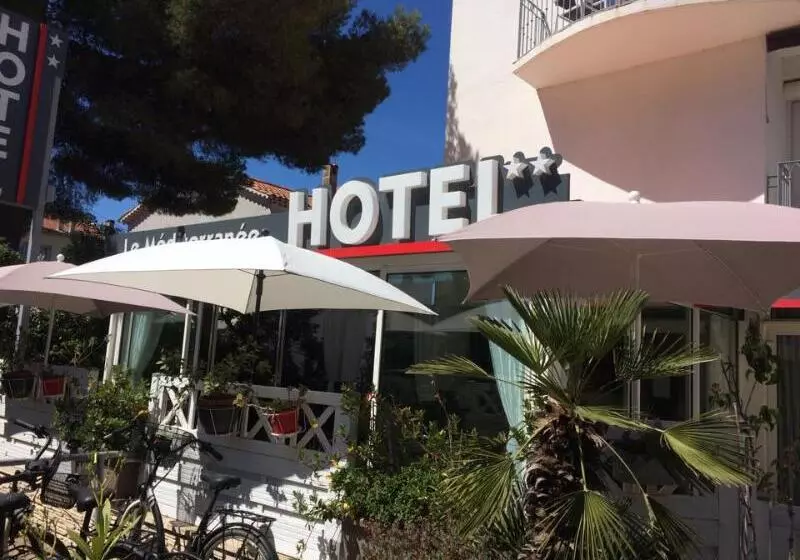 Отель Le Mediterranee