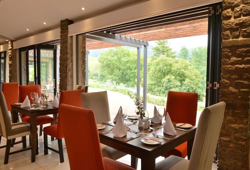 בית מלון כפרי Premier Resort Sani Pass