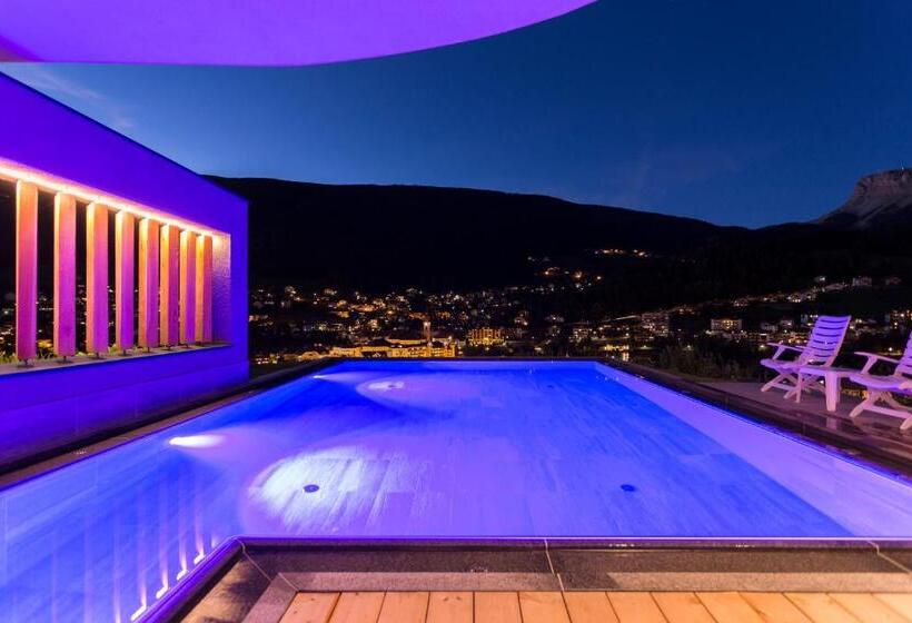 فندق Rainell Dolomites Retreat