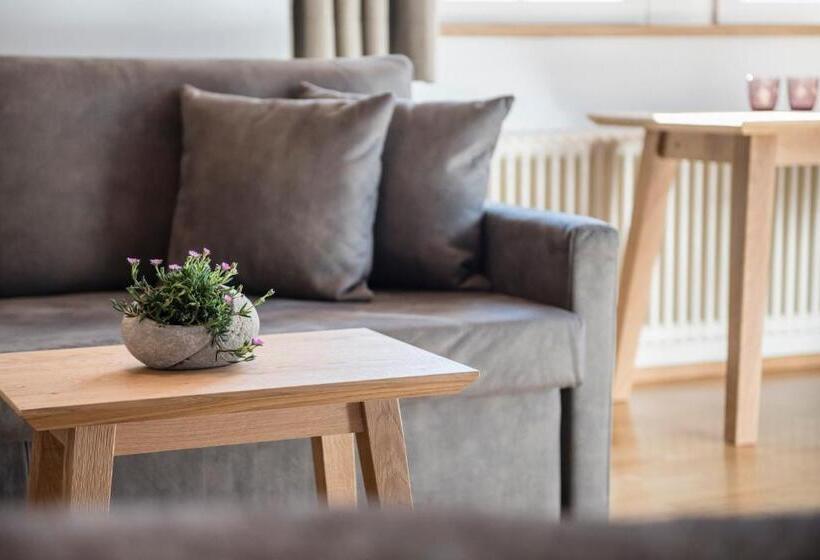 فندق Rainell Dolomites Retreat