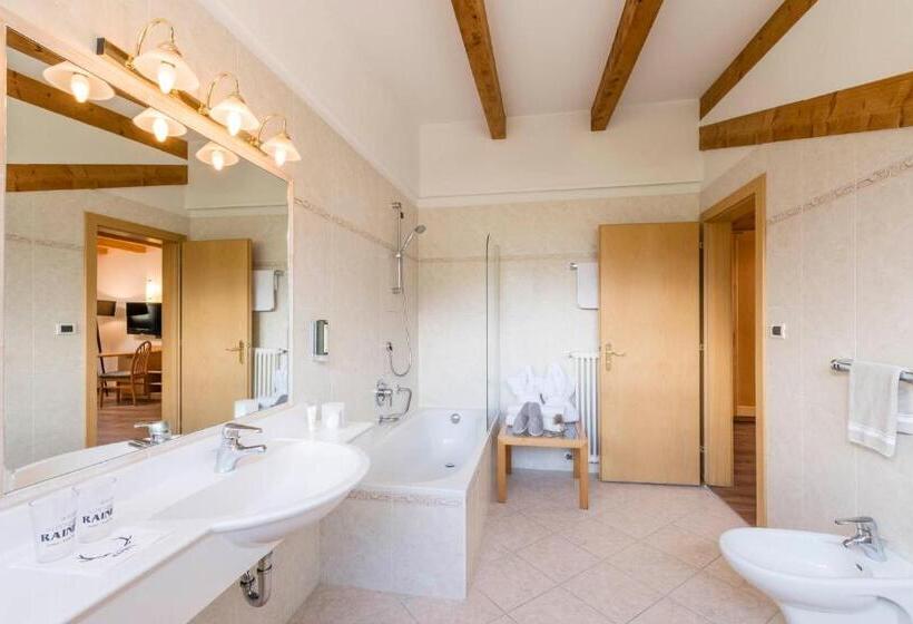 فندق Rainell Dolomites Retreat