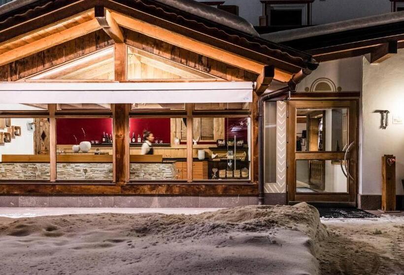 فندق Rainell Dolomites Retreat