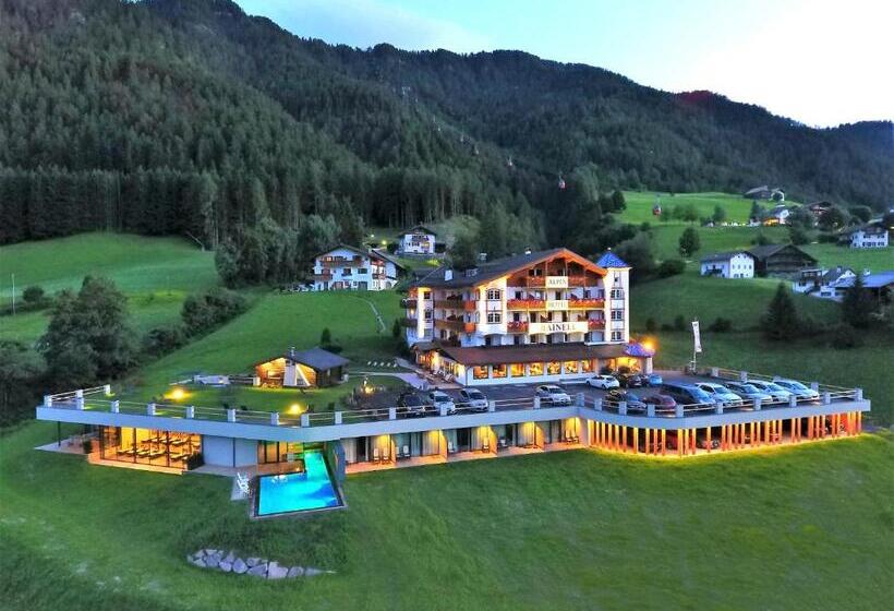 فندق Rainell Dolomites Retreat