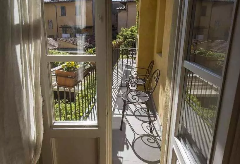 هتل Residenza D Epoca Relais I Miracoli