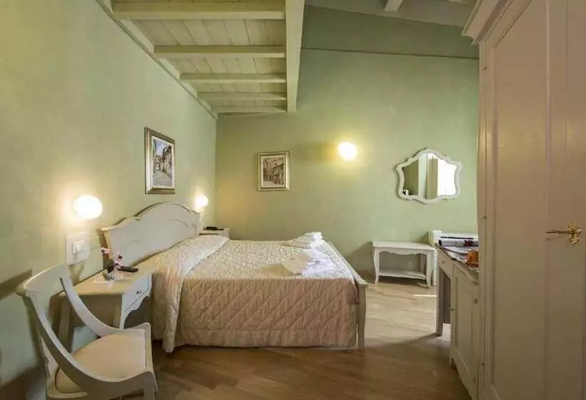هتل Residenza D Epoca Relais I Miracoli