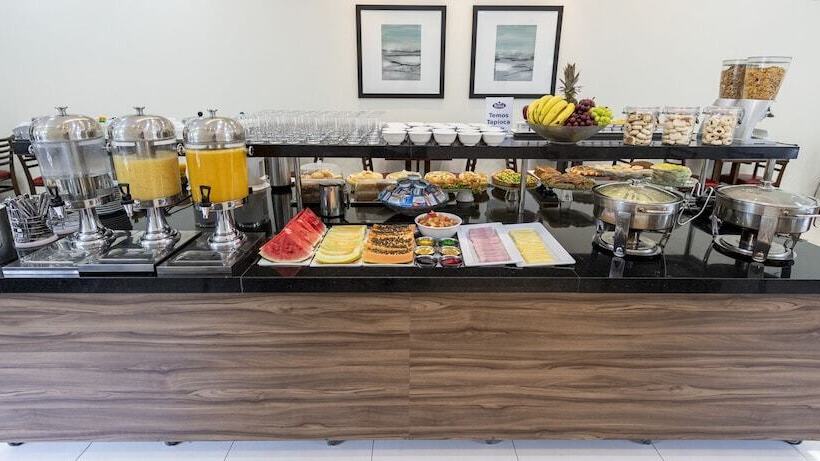 هتل Taina  Aeroporto Cuiaba