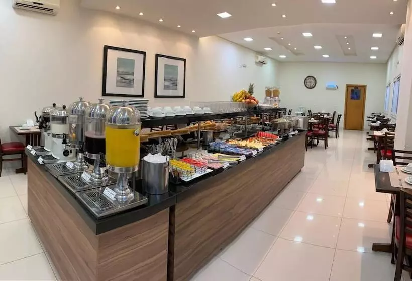 ホテル Taina Aeroporto Cuiaba