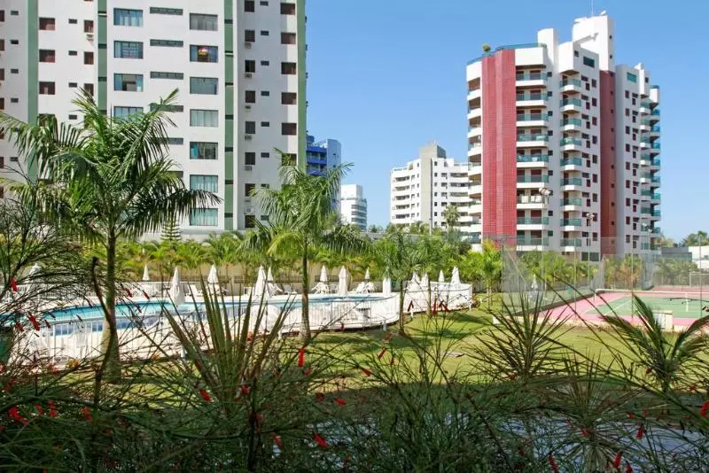 Отель Travel Inn Flats Riviera