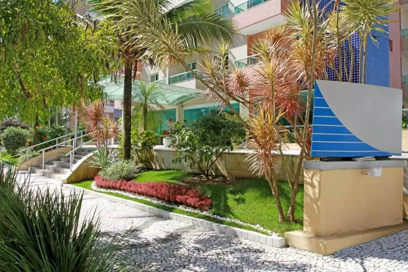 Отель Travel Inn Flats Riviera