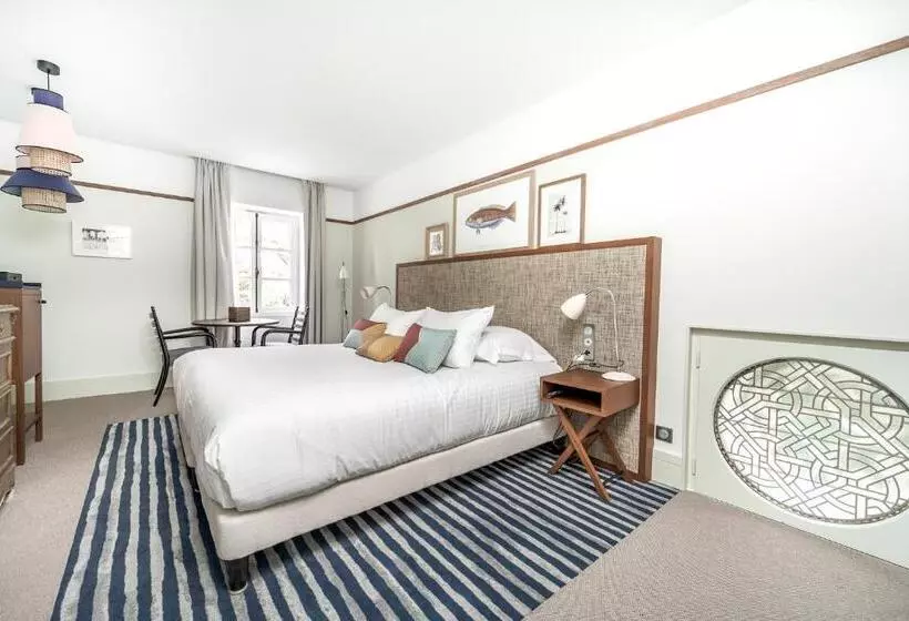 Отель Villa Arthus Bertrand