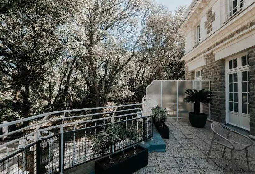 Отель Villa Arthus Bertrand