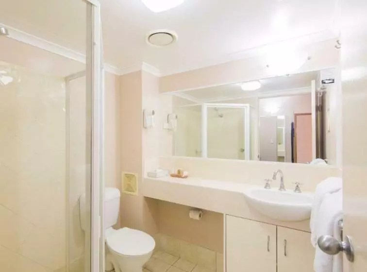 モーテル Harbour Sails Motor Inn