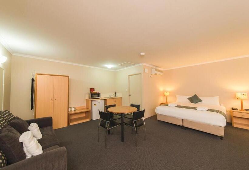 모텔 Harbour Sails Motor Inn