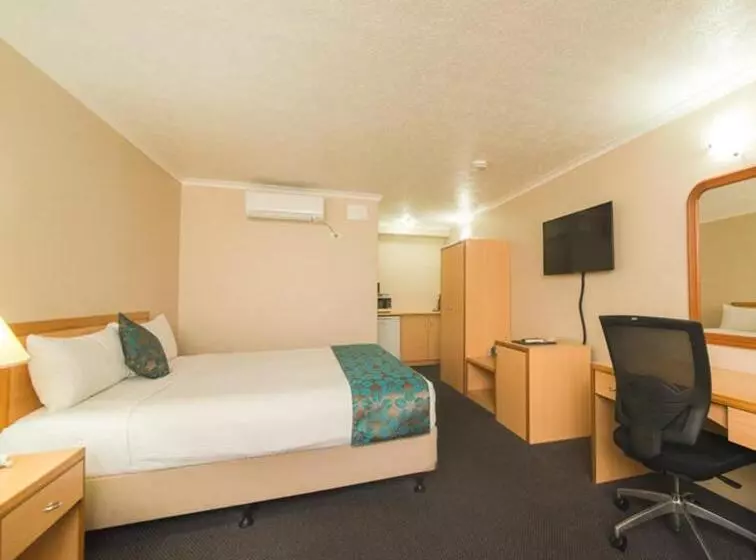 モーテル Harbour Sails Motor Inn