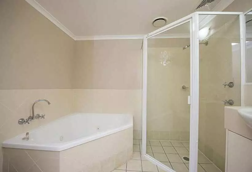 モーテル Harbour Sails Motor Inn