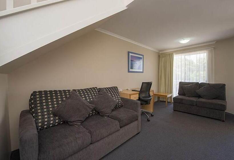 모텔 Harbour Sails Motor Inn