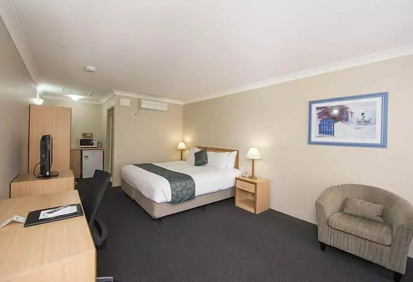 モーテル Harbour Sails Motor Inn