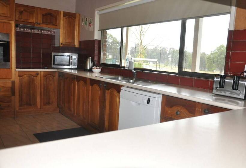 리조트 Woolshed Hill Estate