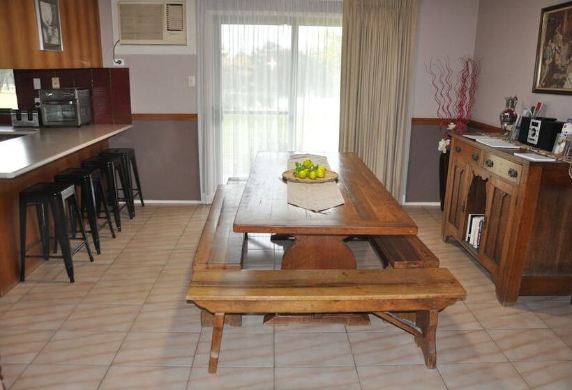 리조트 Woolshed Hill Estate