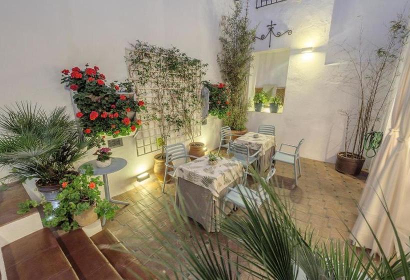 Apartasuites Alberca Deluxe