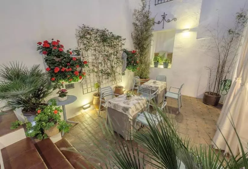 Apartasuites Alberca Deluxe