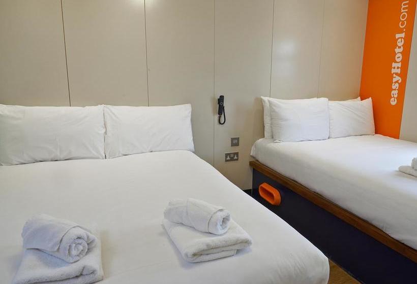 Отель Easy London Heathrow