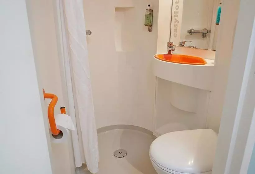 酒店 Easy London Heathrow