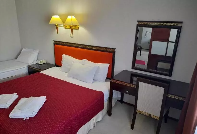 هتل Aquastar Danube