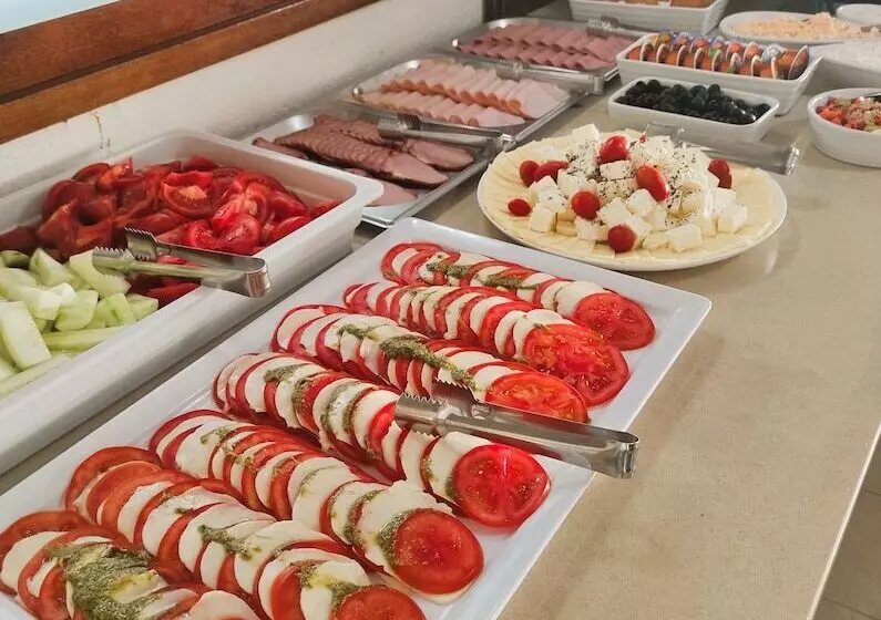 هتل Aquastar Danube