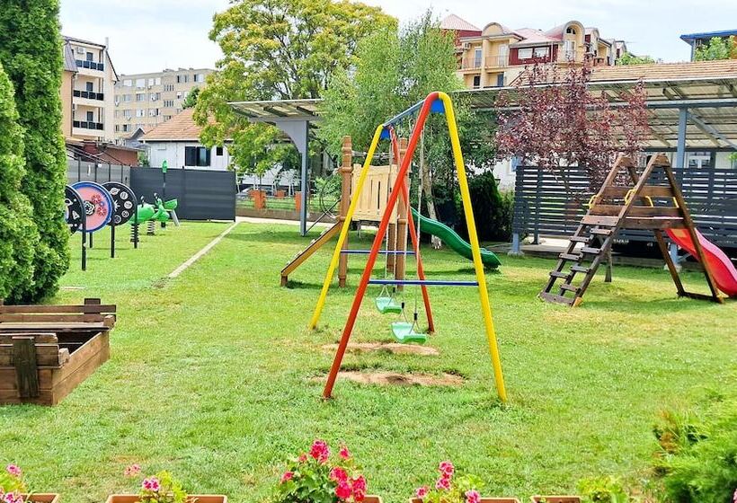 هتل Aquastar Danube