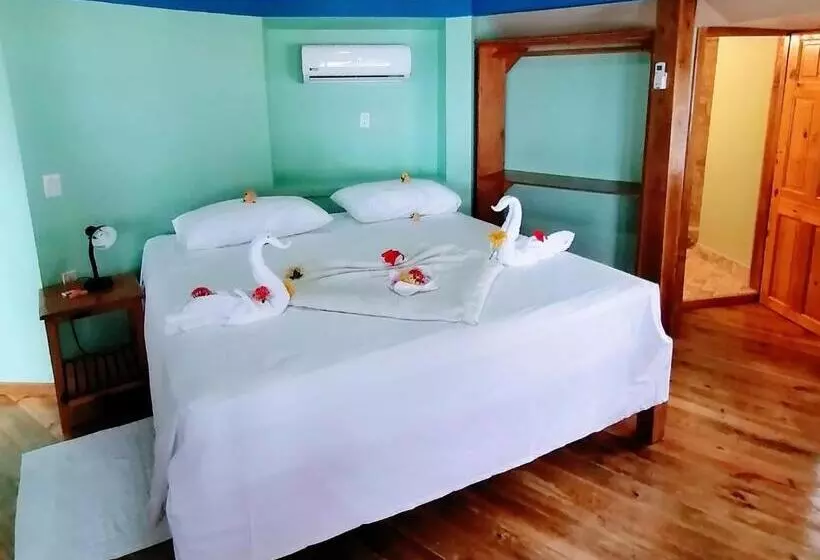 هتل Bananarama Dive & Beach Resort