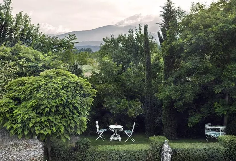 Отель Borgo Santo Pietro