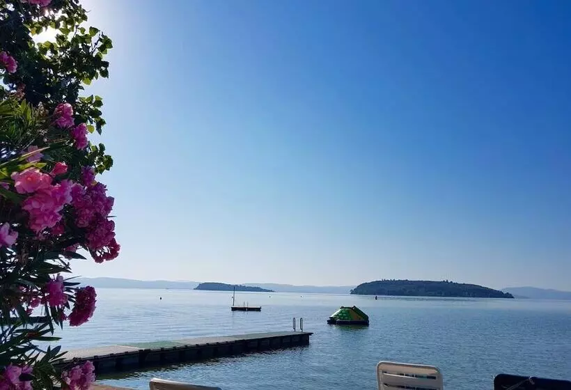 호텔 Camping Village Punta Navaccia