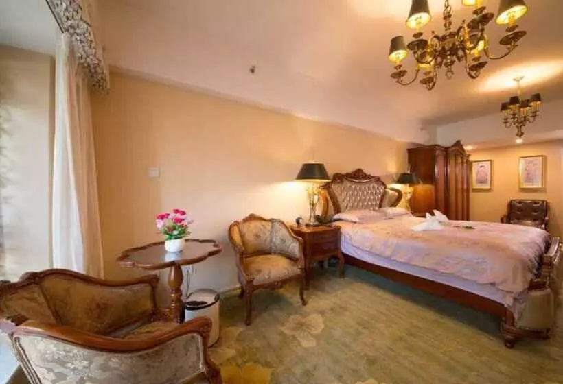 בית מלון כפרי Chengdu Longhu Beach