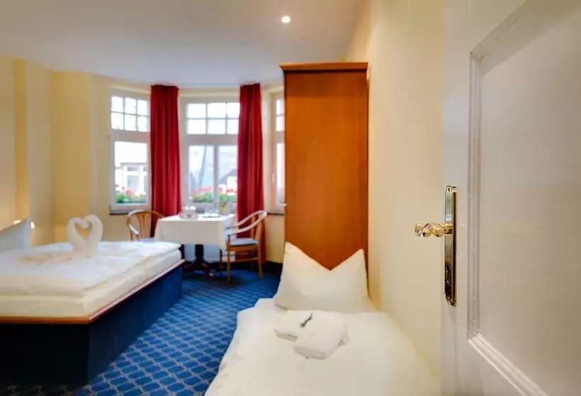 Отель Deutsches Haus Mittweida