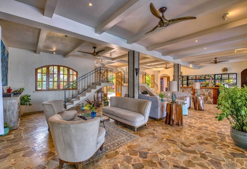 Отель El Castillo Luxury Boutique