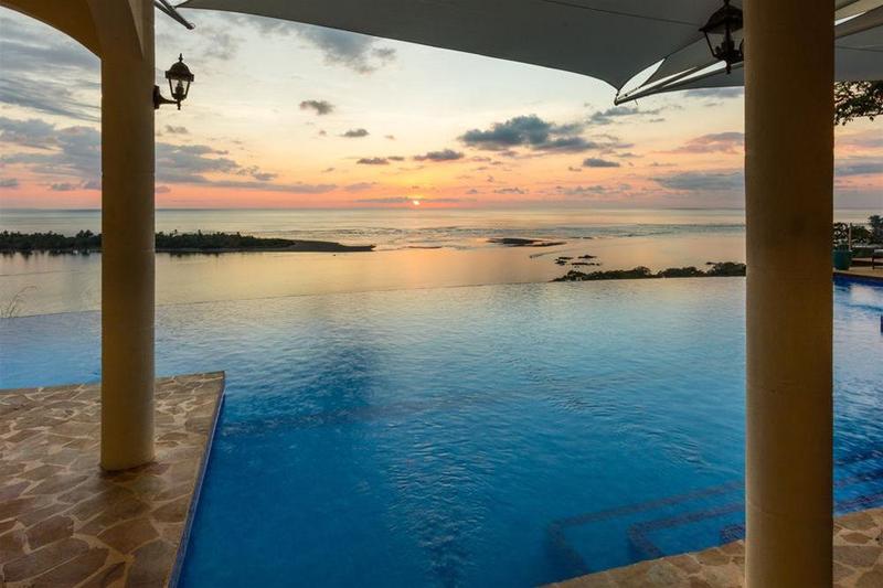 Отель El Castillo Luxury Boutique