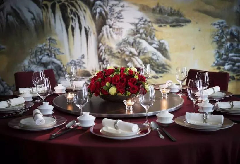 Отель Grand Hyatt Shenyang