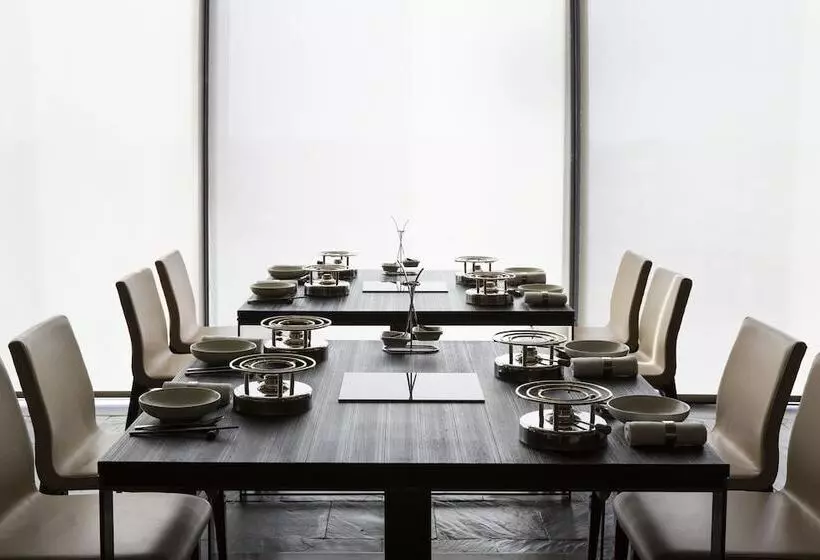 Отель Grand Hyatt Shenyang