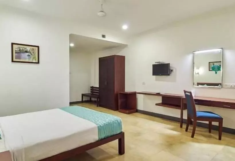 Отель Green Fields Kumarakom