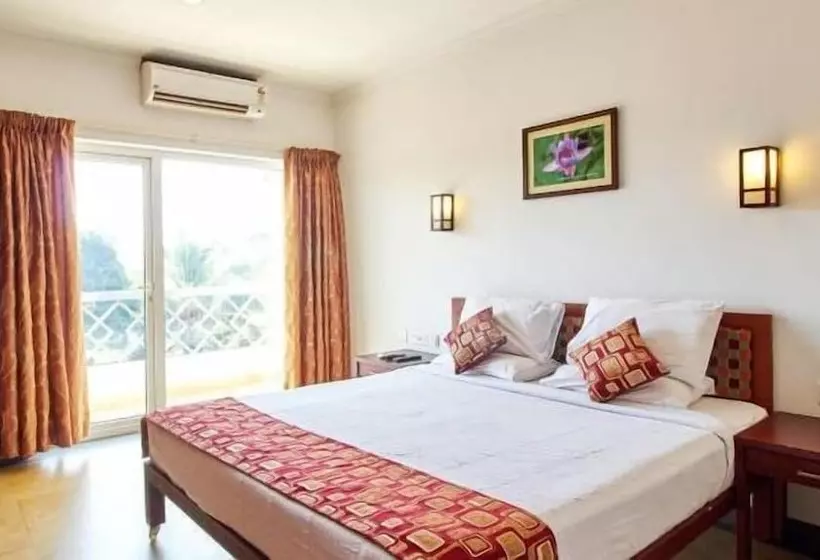 Отель Green Fields Kumarakom