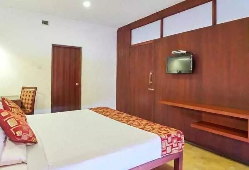 Отель Green Fields Kumarakom