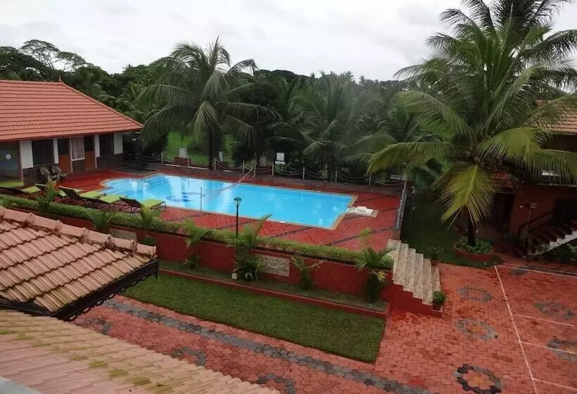 Отель Green Fields Kumarakom