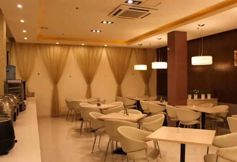 Szálloda Jingjiang Inn Shanghai Jiading Chengzhong Road