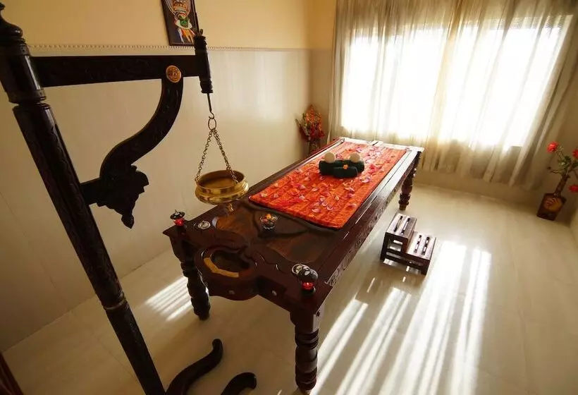 Отель Joys Palace