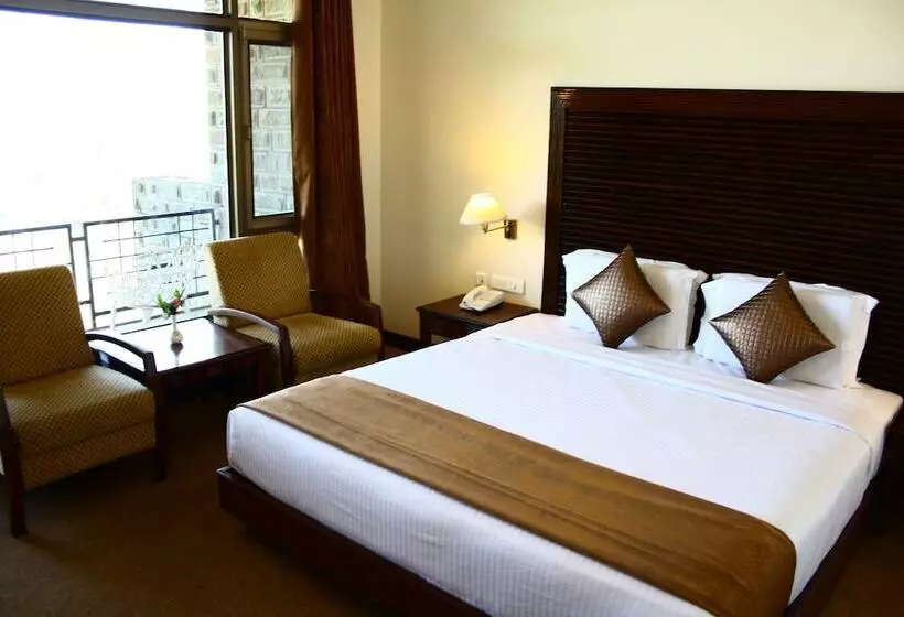 ホテル Kasauli Castle Resort