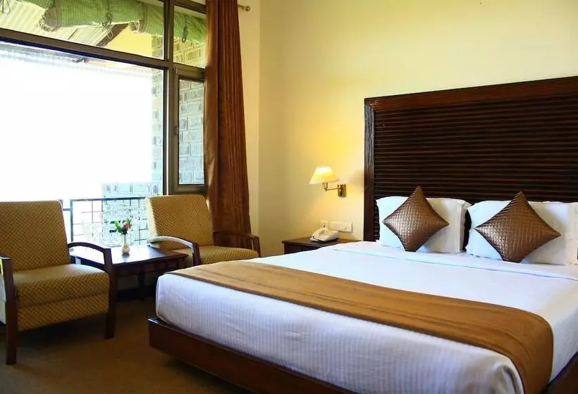 ホテル Kasauli Castle Resort