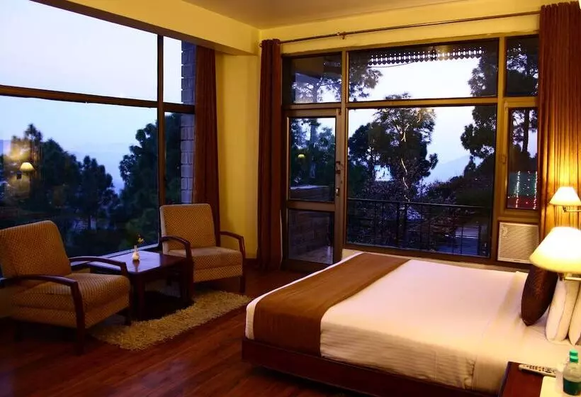 ホテル Kasauli Castle Resort
